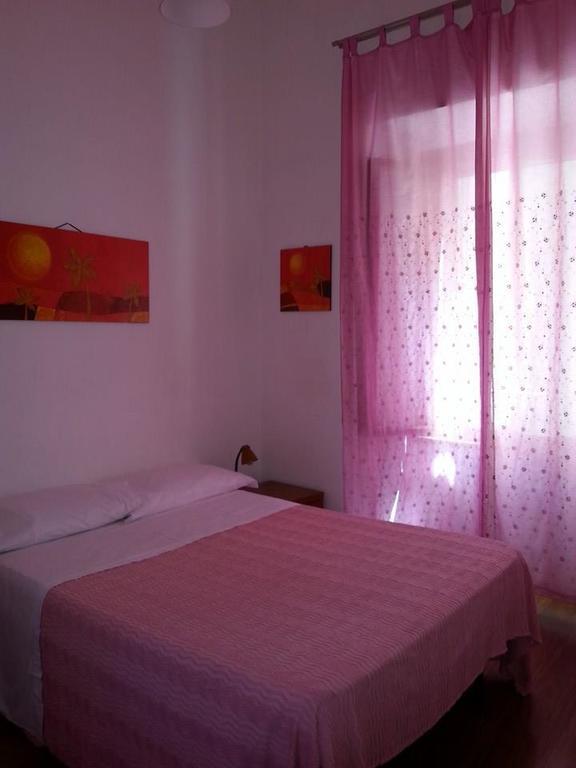 Ares Rooms Rome Bilik gambar